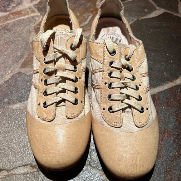 Palladium Canvas Shoes (Men’s 11)(BN) - Picture 2 of 5